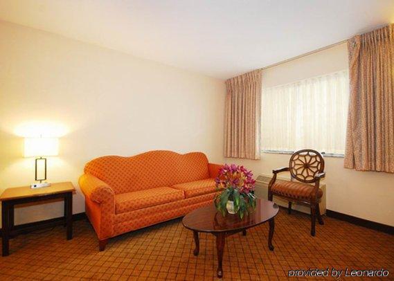 Quality Inn & Suites College Park Zimmer foto