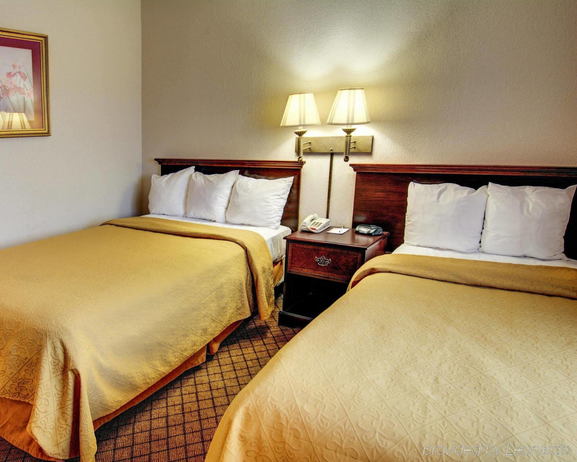 Quality Inn & Suites College Park Exterior foto
